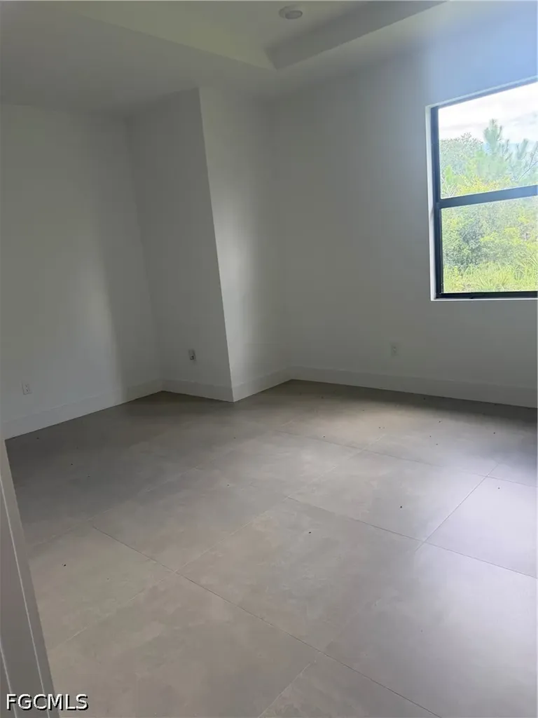 3805 E 8th Street Lehigh Acres FL 33972