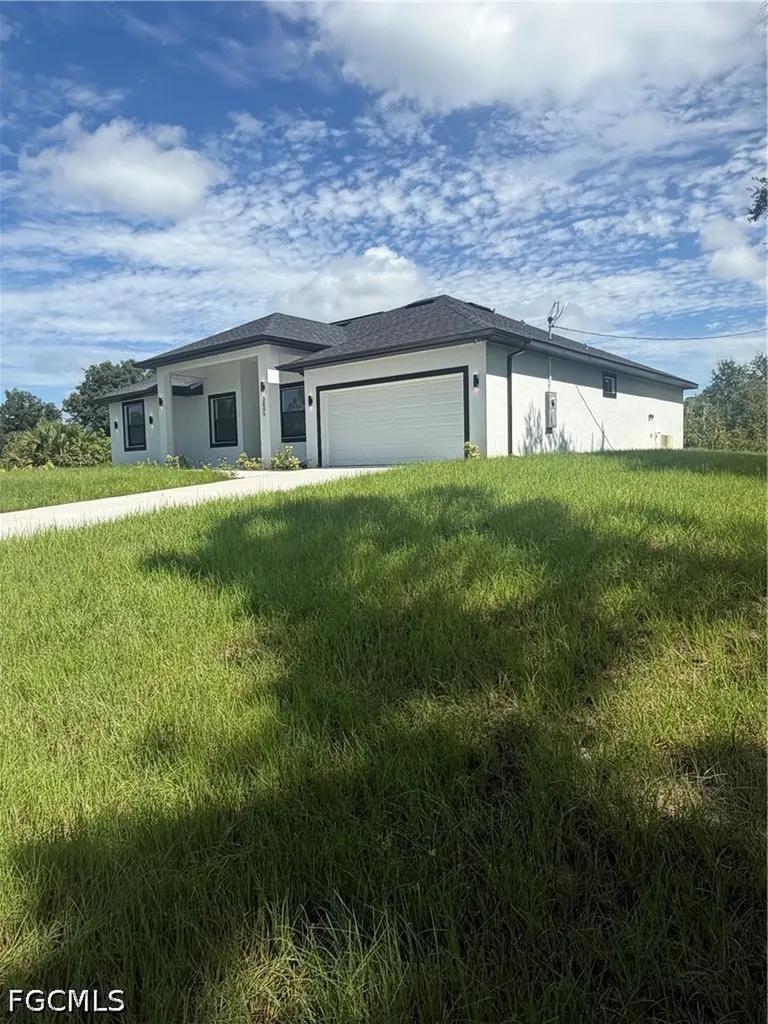 3805 E 8th Street Lehigh Acres FL 33972