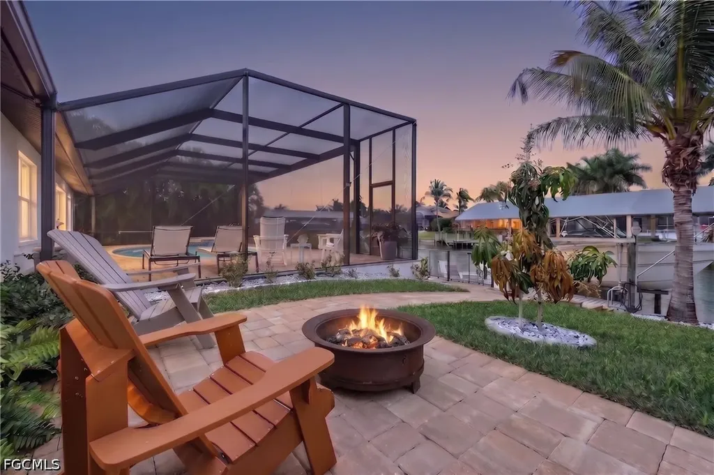 2207 SW 52nd Street Cape Coral FL 33914