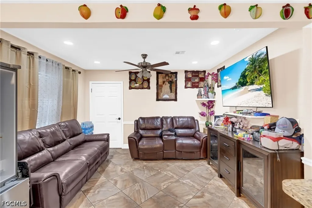 1847 Maple Drive Fort Myers FL 33907