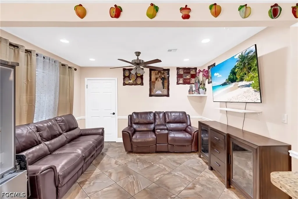 1847 Maple Drive Fort Myers FL 33907
