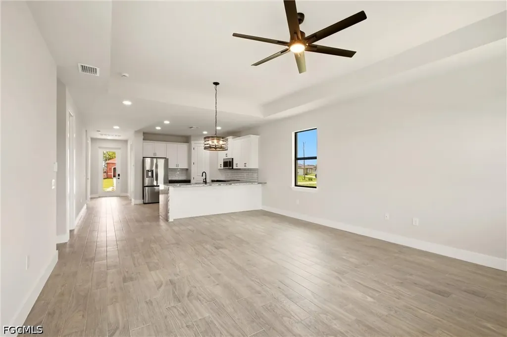 3750 NE 13th Avenue Cape Coral FL 33909