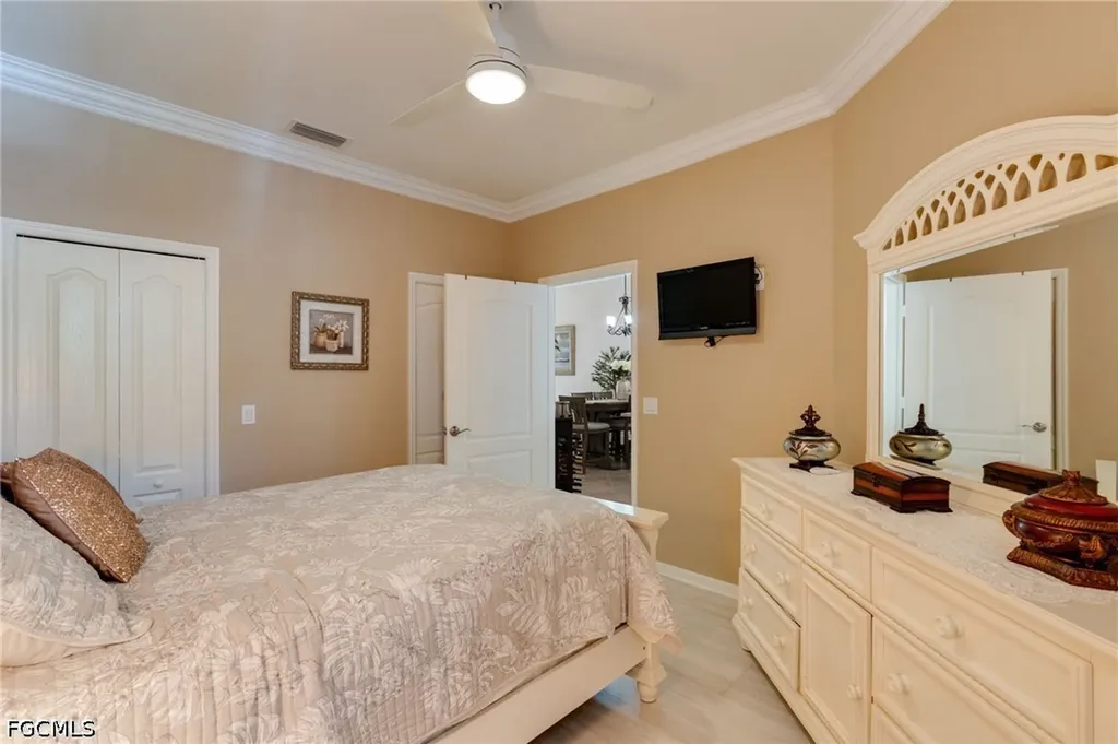 1118 Sweetwater Lane Naples FL 34110
