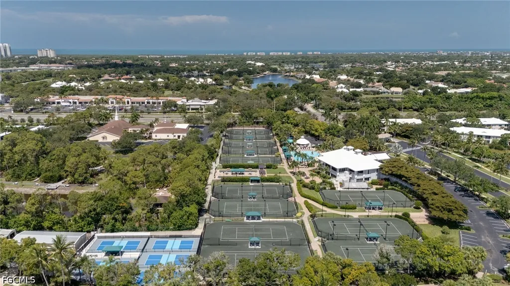 1118 Sweetwater Lane Naples FL 34110