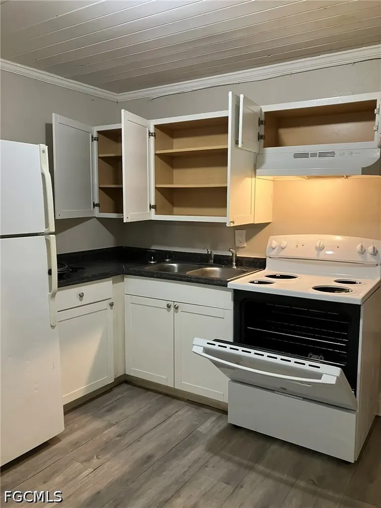 2643-2651 Lafayette Street Fort Myers FL 33916