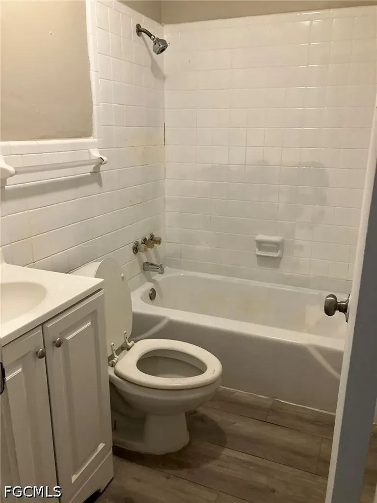 2643-2651 Lafayette Street Fort Myers FL 33916