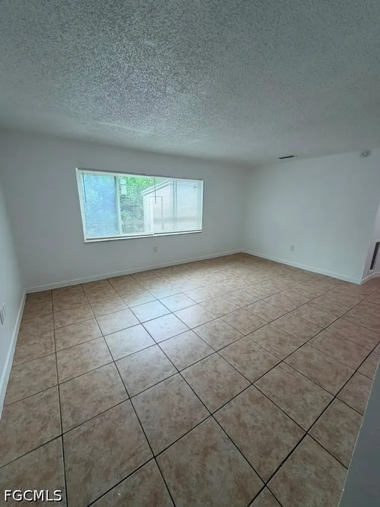 2148 Dora Street Fort Myers FL 33901
