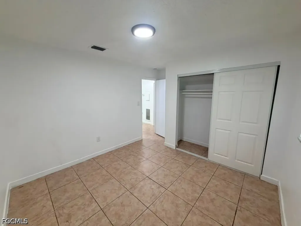 2148 Dora Street Fort Myers FL 33901