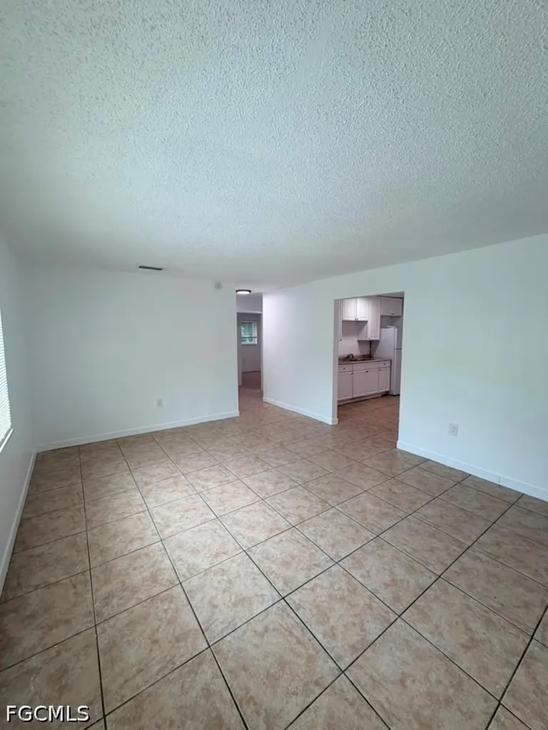 2148 Dora Street Fort Myers FL 33901