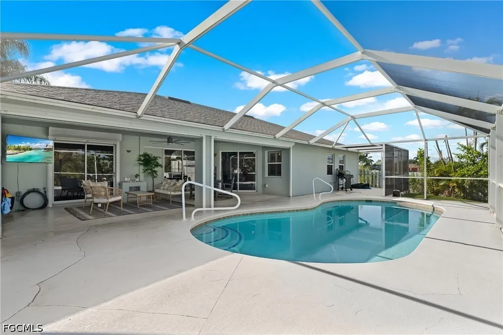 2014 NW 25th Place Cape Coral FL 33993