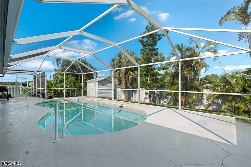 2014 NW 25th Place Cape Coral FL 33993