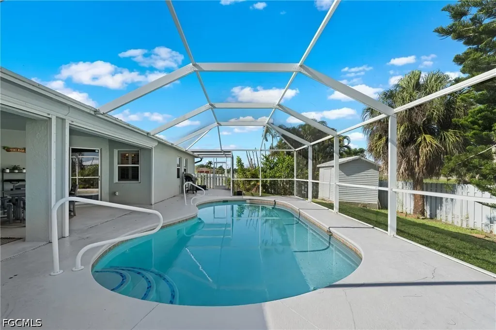 2014 NW 25th Place Cape Coral FL 33993