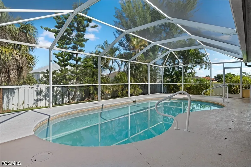 2014 NW 25th Place Cape Coral FL 33993