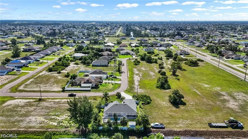 2014 NW 25th Place Cape Coral FL 33993