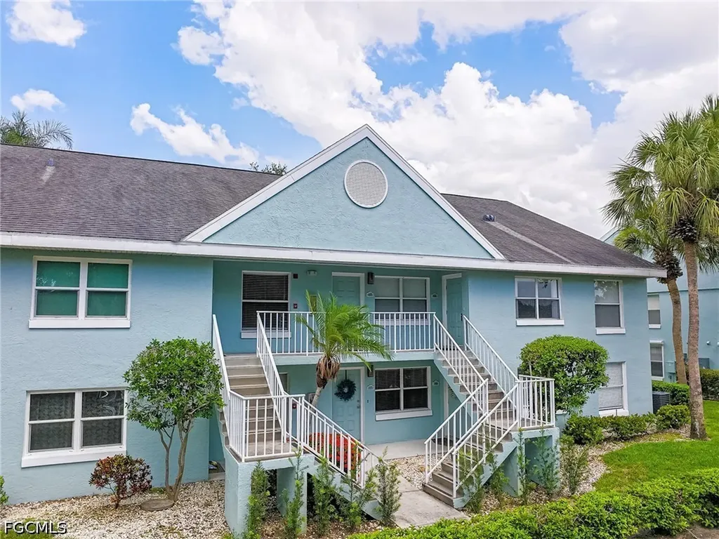109 Wading Bird Circle Naples FL 34110