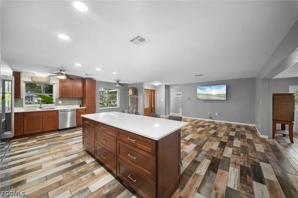 1444 Covington Circle W Fort Myers FL 33919