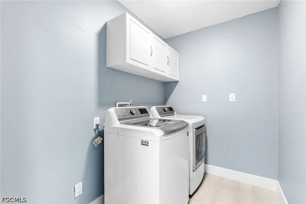 2328 SE 27th Street Cape Coral FL 33904