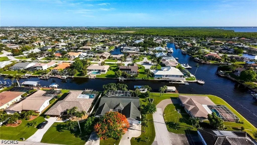 2328 SE 27th Street Cape Coral FL 33904