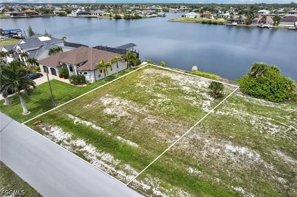2817 NW 45th Avenue Cape Coral FL 33993