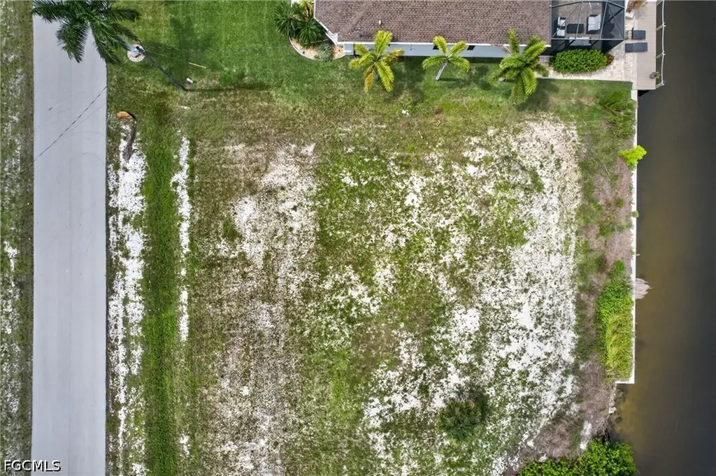 2817 NW 45th Avenue Cape Coral FL 33993