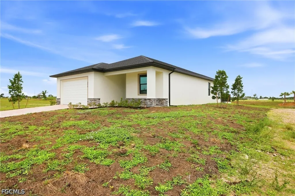 2616 NW 9th Avenue Cape Coral FL 33993