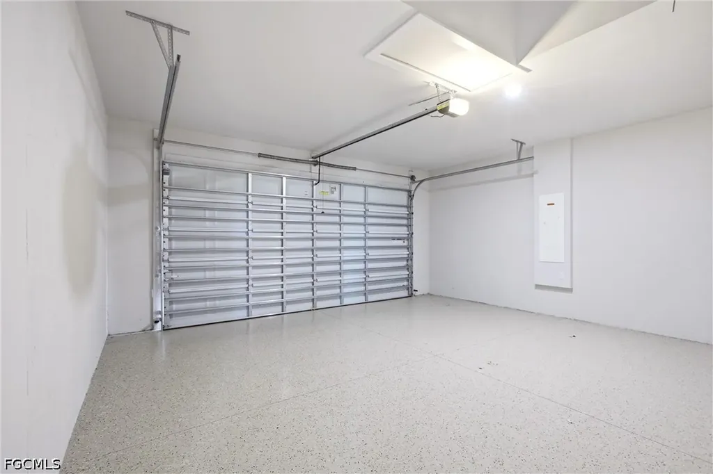 2616 NW 9th Avenue Cape Coral FL 33993