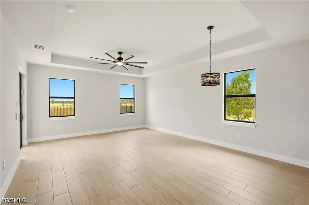 2616 NW 9th Avenue Cape Coral FL 33993