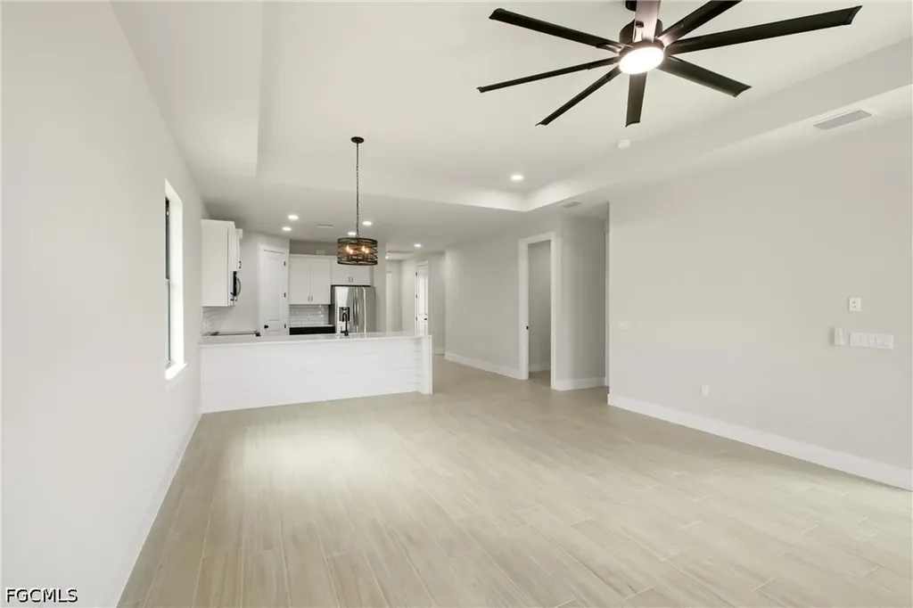 2616 NW 9th Avenue Cape Coral FL 33993