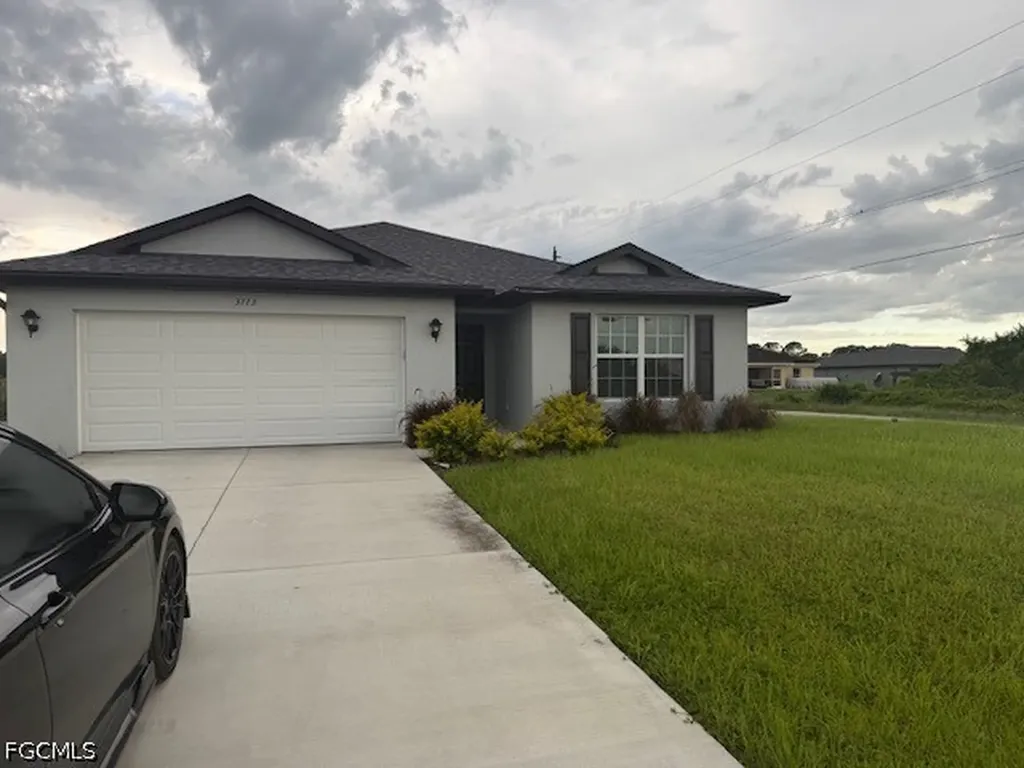 3113 74th Street W Lehigh Acres FL 33971