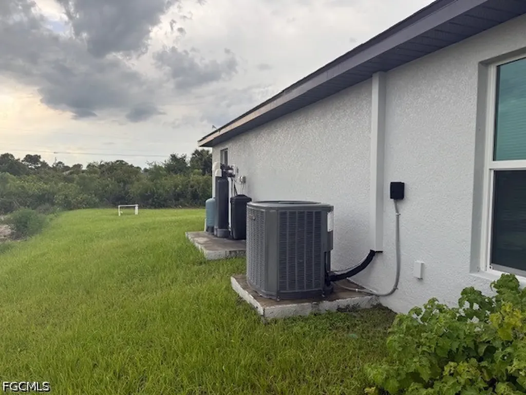 3113 74th Street W Lehigh Acres FL 33971