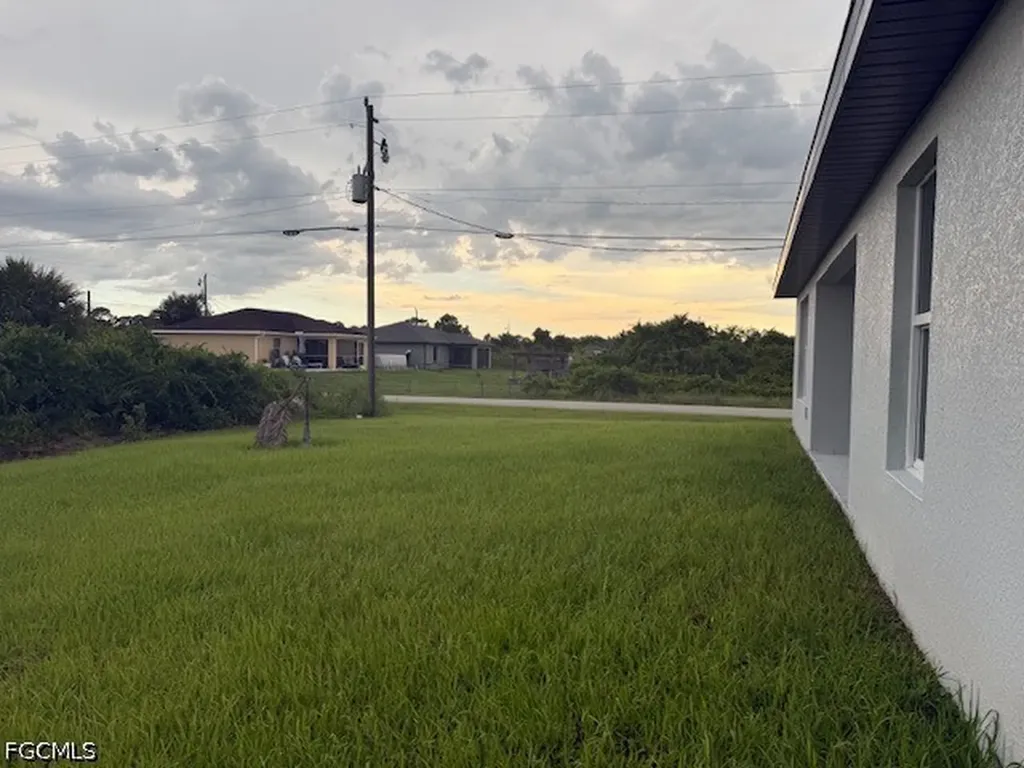3113 74th Street W Lehigh Acres FL 33971