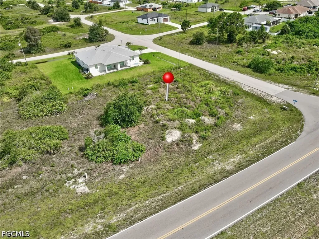854/856 Alabama Road S Lehigh Acres FL 33974