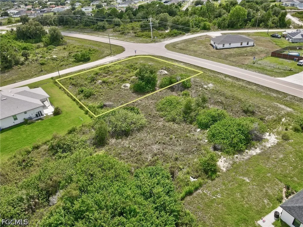 854/856 Alabama Road S Lehigh Acres FL 33974