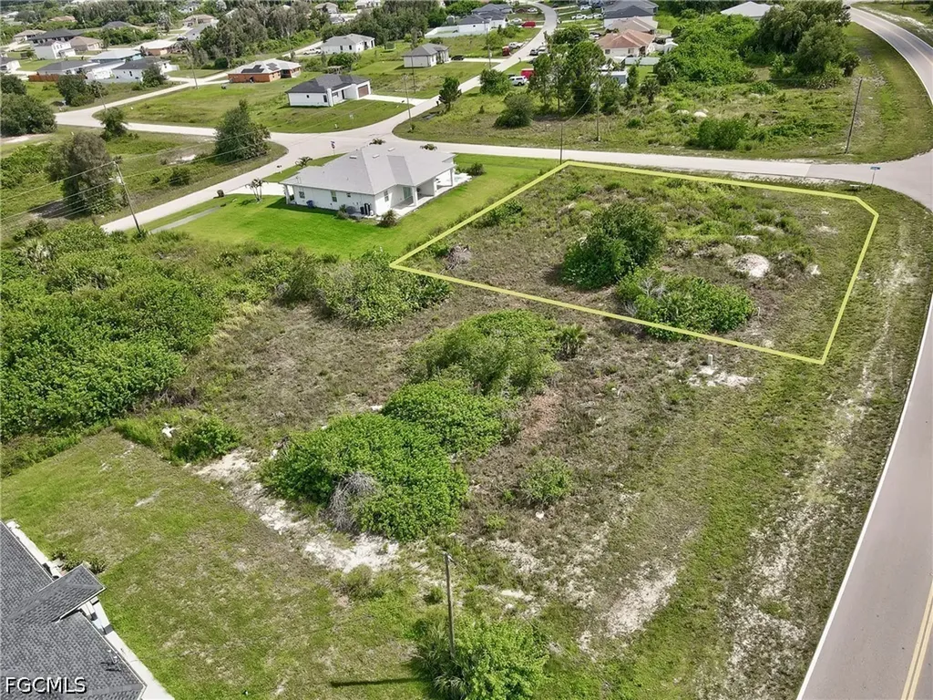 854/856 Alabama Road S Lehigh Acres FL 33974