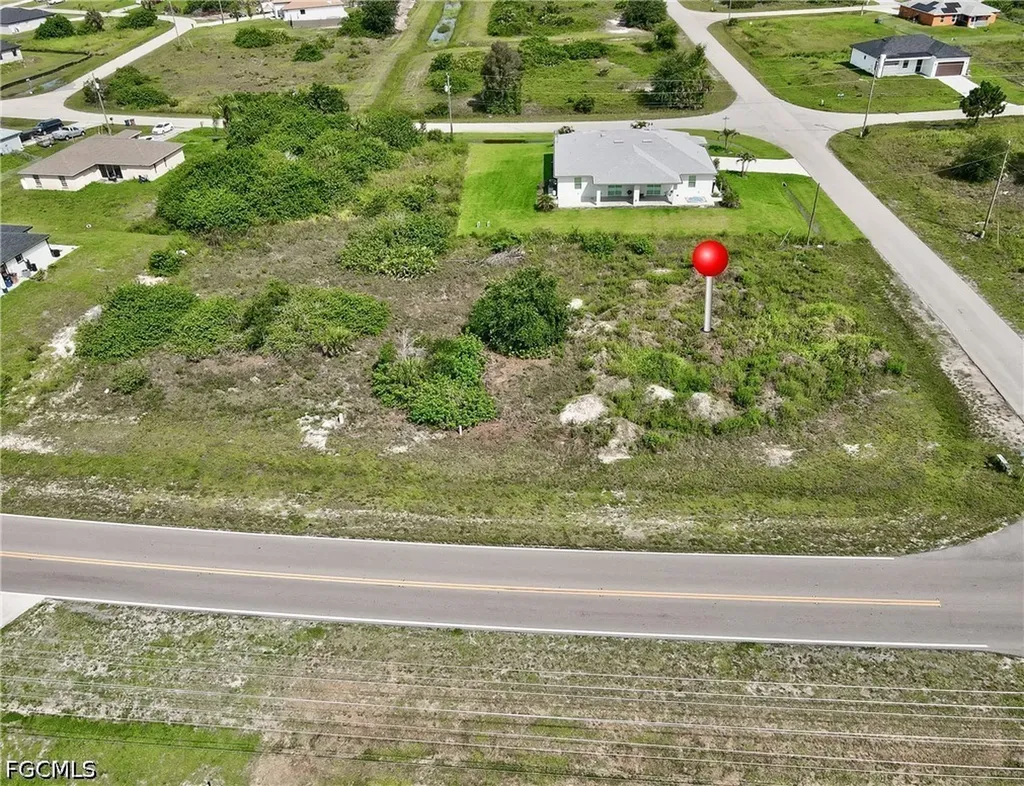 854/856 Alabama Road S Lehigh Acres FL 33974