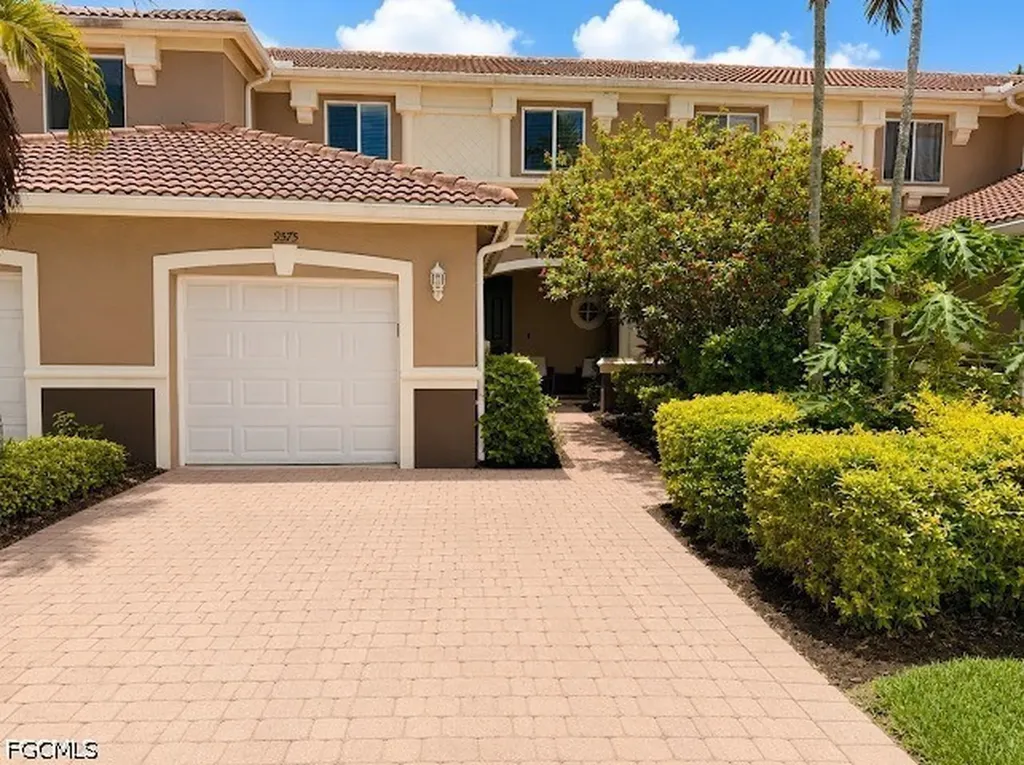 9575 Roundstone Circle Fort Myers FL 33967