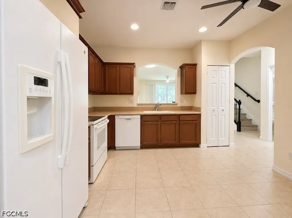 9575 Roundstone Circle Fort Myers FL 33967