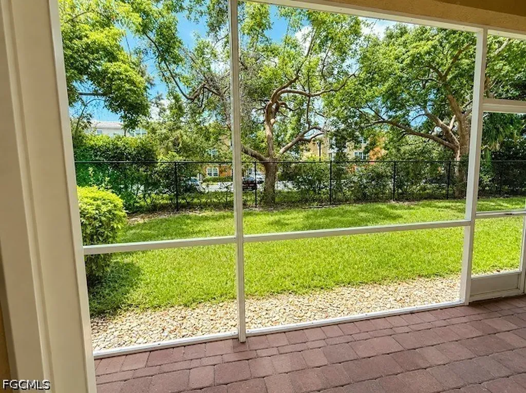 9575 Roundstone Circle Fort Myers FL 33967