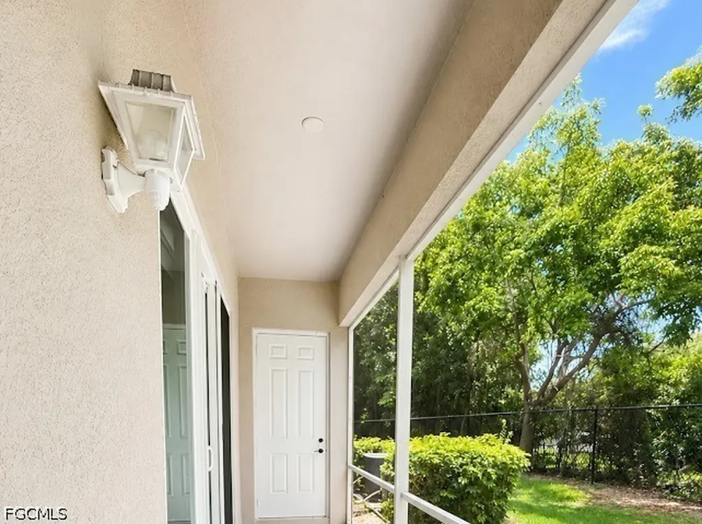 9575 Roundstone Circle Fort Myers FL 33967