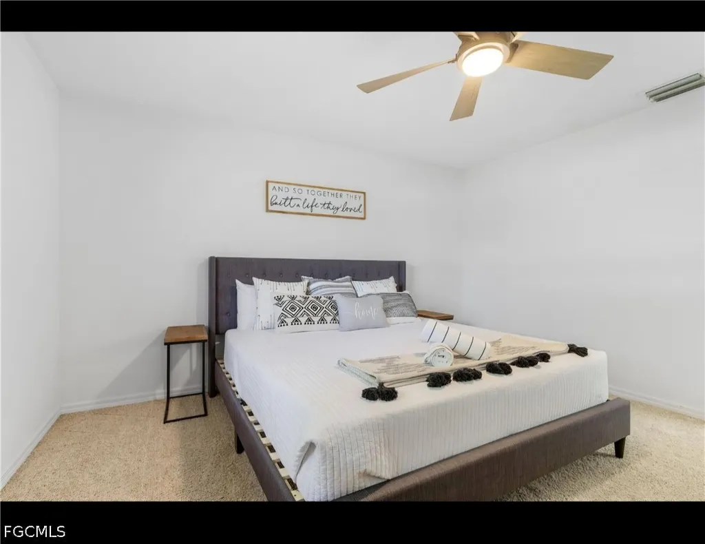 505 SE 9th Place Cape Coral FL 33990