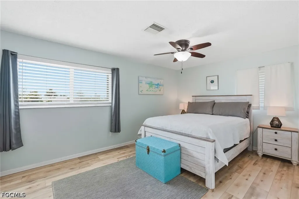 4928 Vincennes Street Cape Coral FL 33904