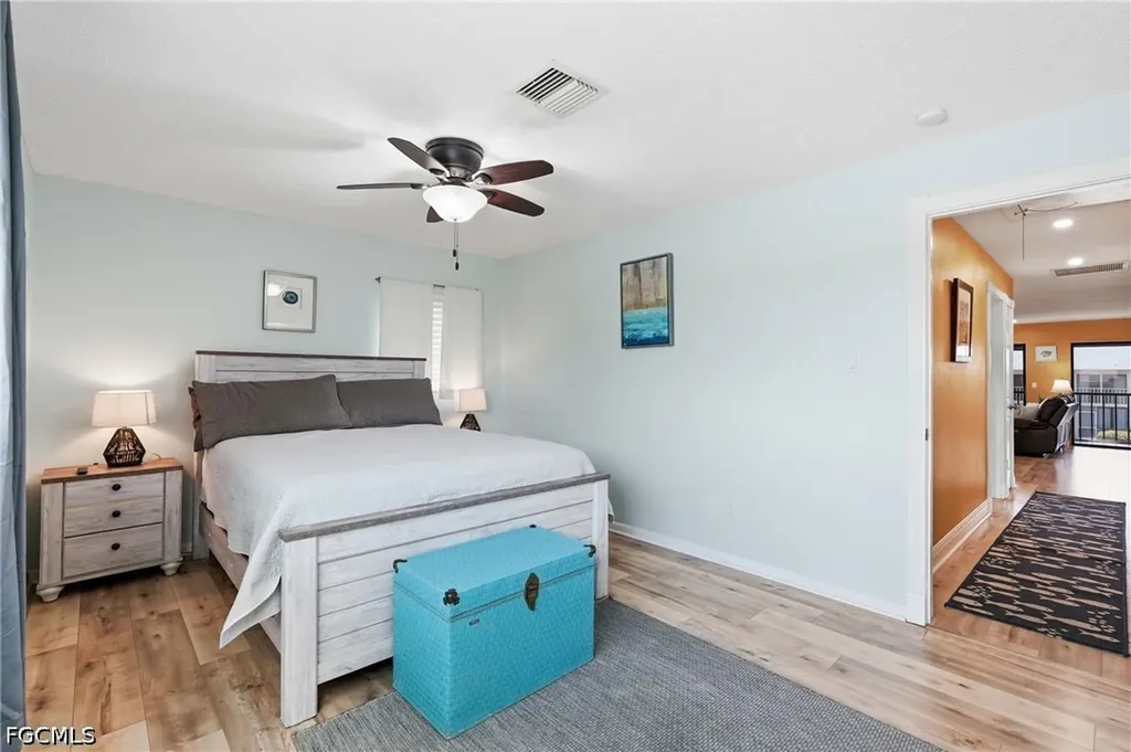 4928 Vincennes Street Cape Coral FL 33904