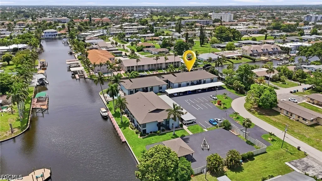 4928 Vincennes Street Cape Coral FL 33904