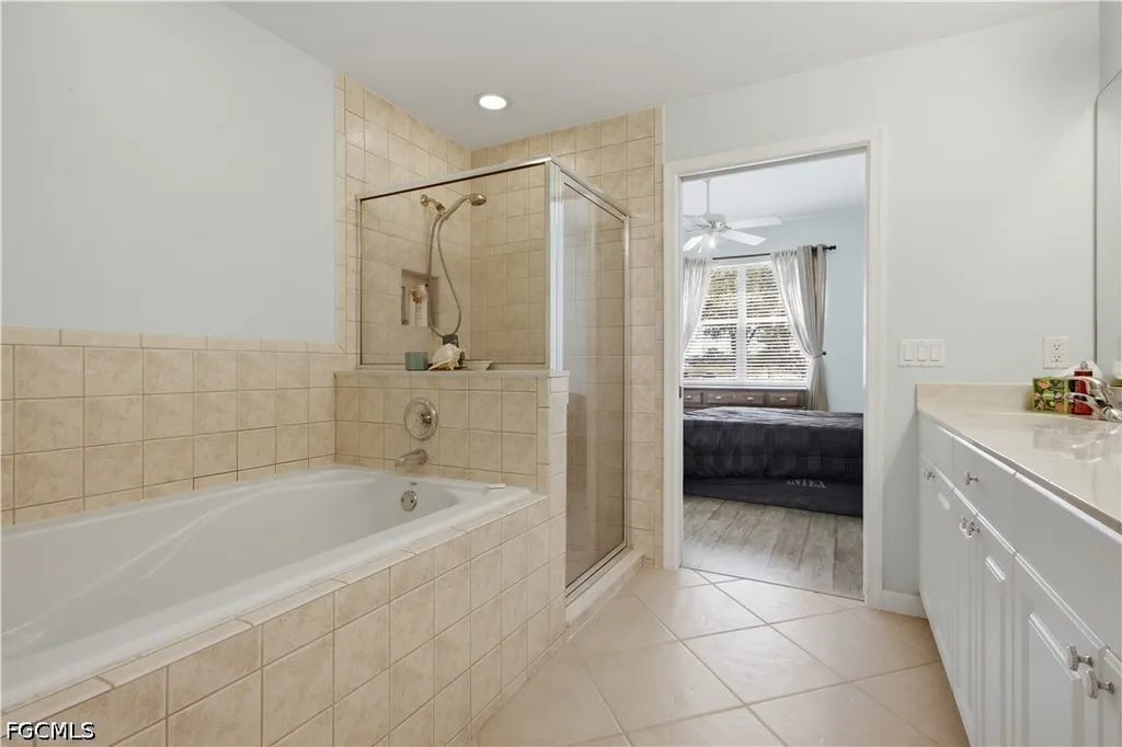 3010 Meandering Way Fort Myers FL 33905