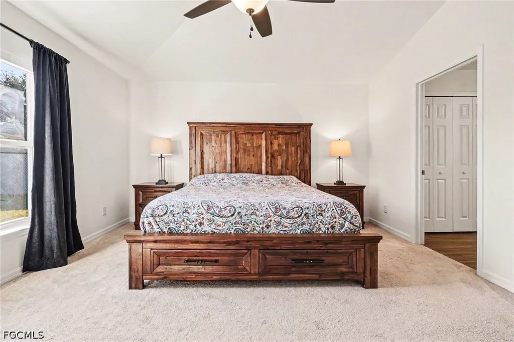 318 NW 4th Street Cape Coral FL 33993