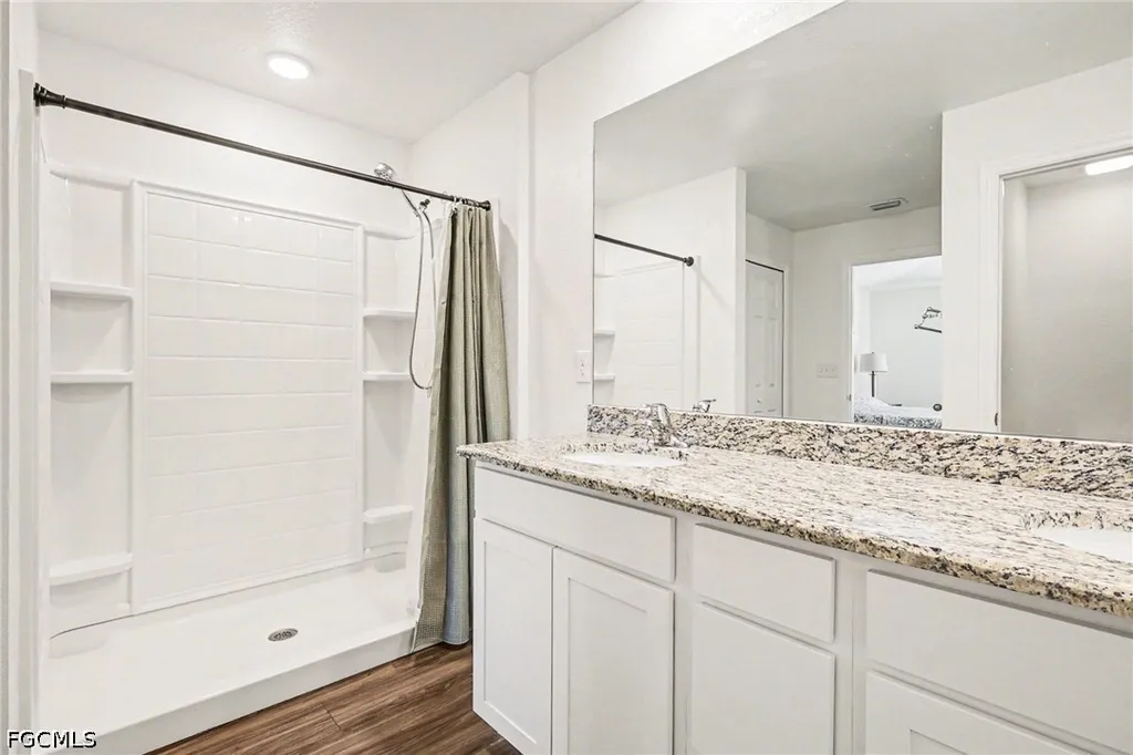 318 NW 4th Street Cape Coral FL 33993