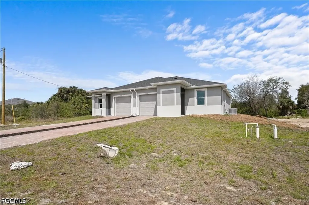 1147 Harvest Avenue Lehigh Acres FL 33974