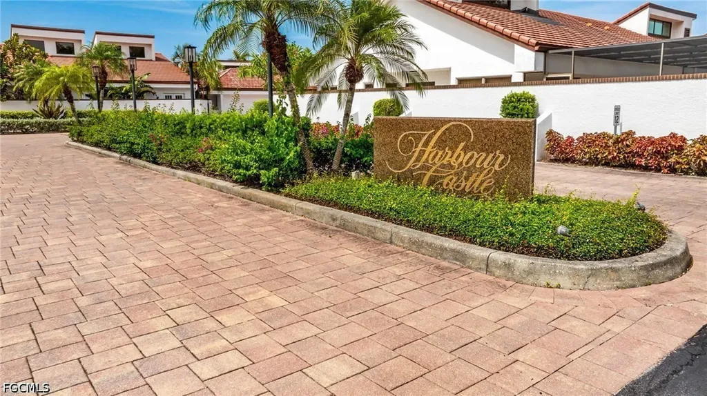 Fort Myers FL, 5501 Harbour Castle Drive