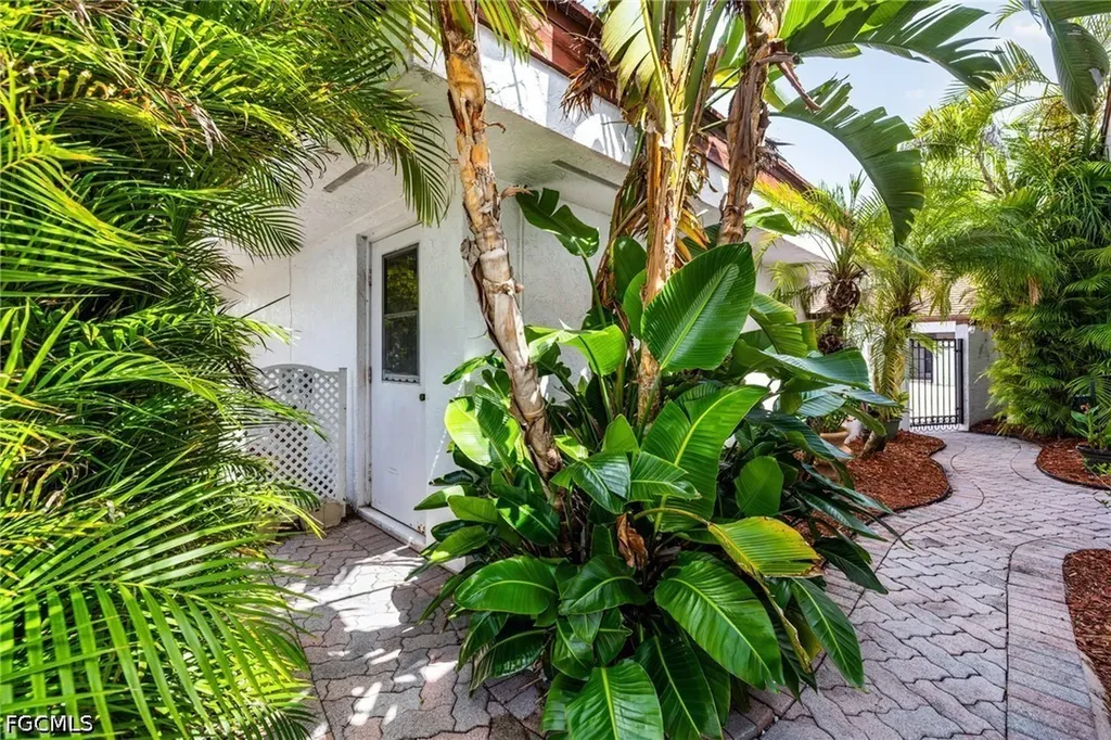 5501 Harbour Castle Drive Fort Myers FL 33907