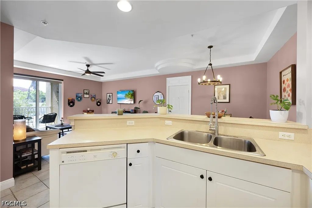1524 SW 50th Street Cape Coral FL 33914
